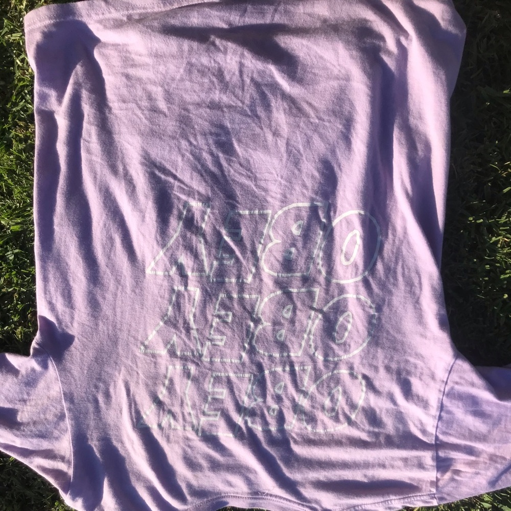Obey Jumbled Eyes Lavender T Shirt Size Medium